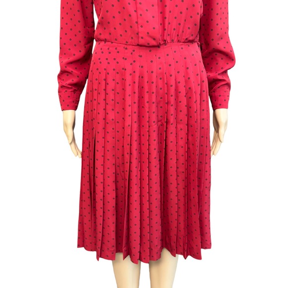 SOLD Vintage 70s 80s Albert Nipon Midi Shirt Dress Red polkadot pleated small - Picture 8 of 16
